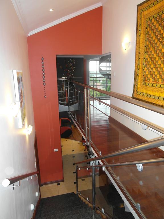 Red Square Home พริทอเรีย ภายนอก รูปภาพ