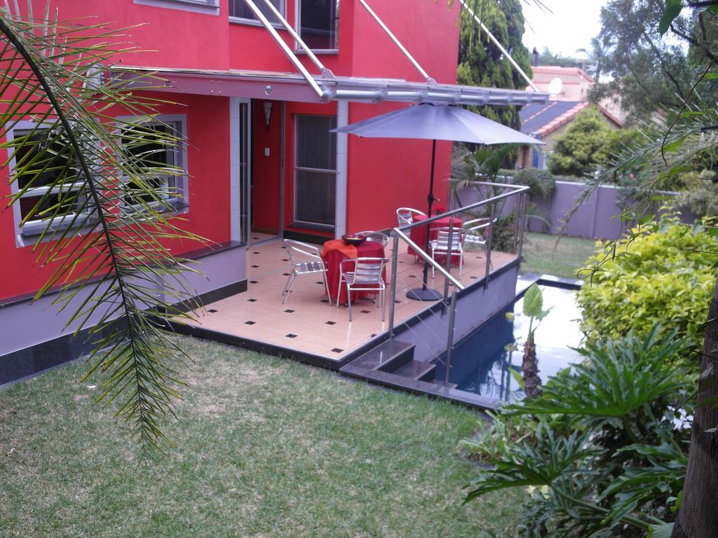 Red Square Home พริทอเรีย ภายนอก รูปภาพ