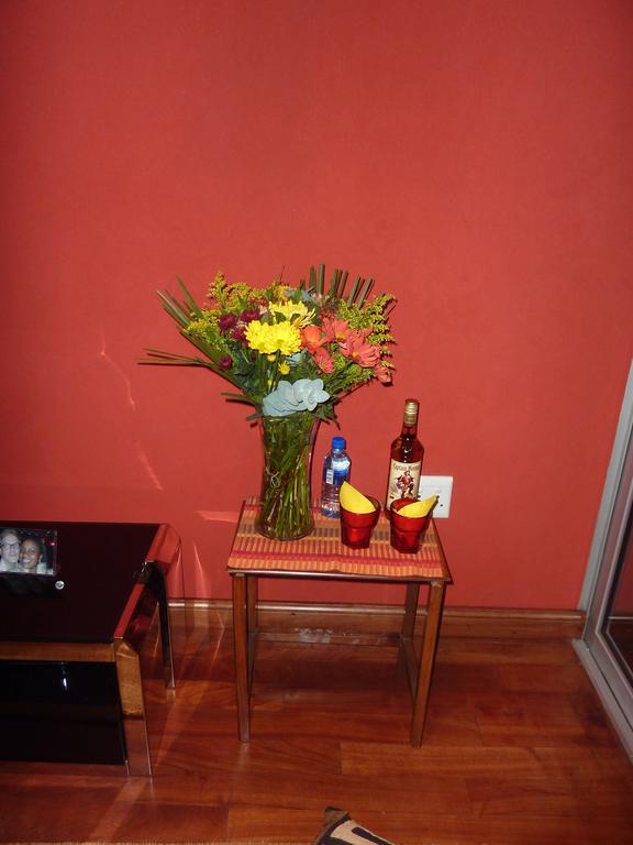 Red Square Home พริทอเรีย ภายนอก รูปภาพ