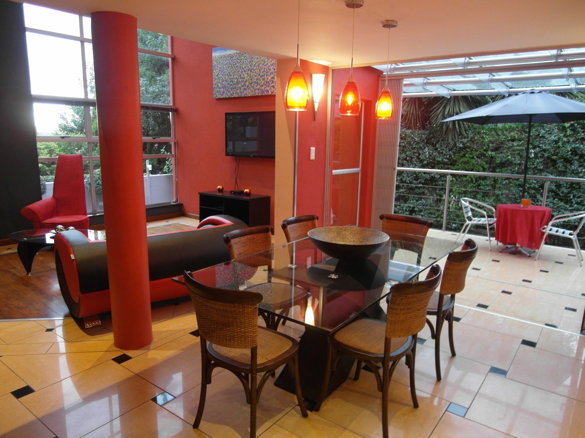 Red Square Home พริทอเรีย ภายนอก รูปภาพ